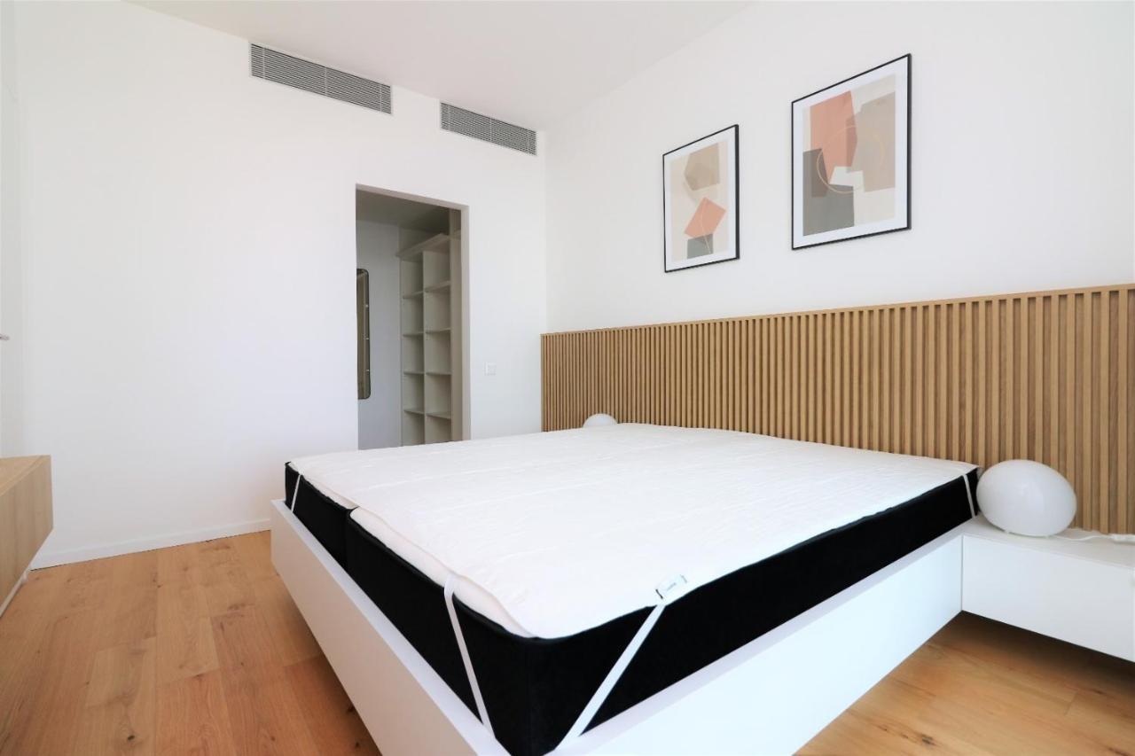 Sky Park New 1-Bedroom Apartment Bratislava Ngoại thất bức ảnh